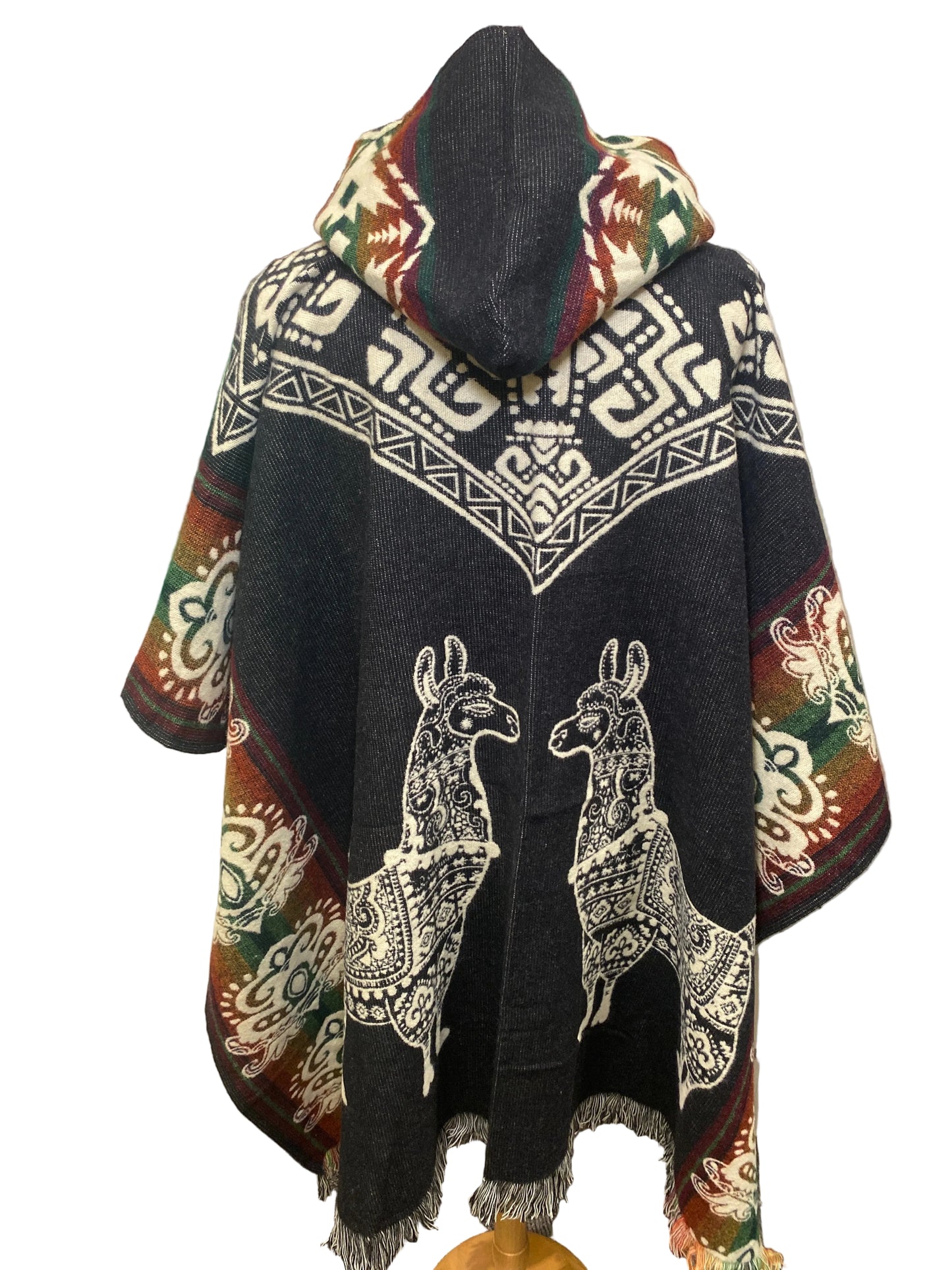 llama B&W Poncho