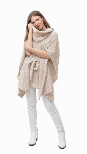 100% Baby Alpaca Hand made cream Poncho