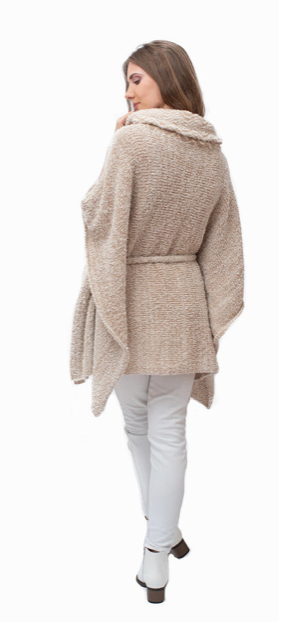 100% Baby Alpaca Hand made cream Poncho